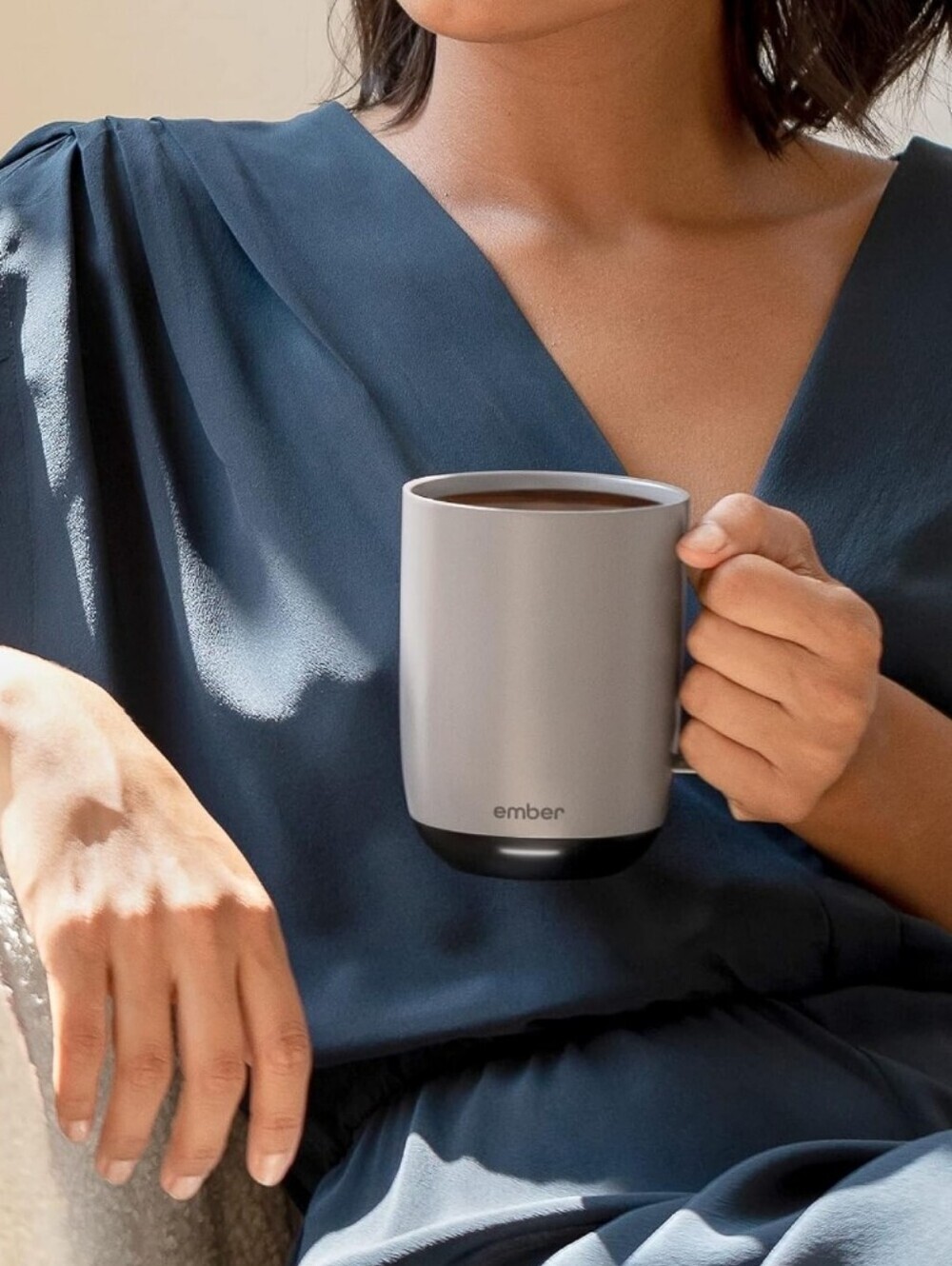 Ember Temperature Control Smart Mug 2 - Picture 4 of 7